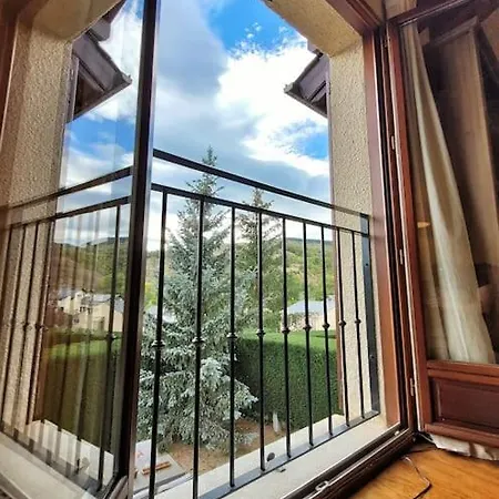 Le Nid Du Bouvreuil Angoustrine